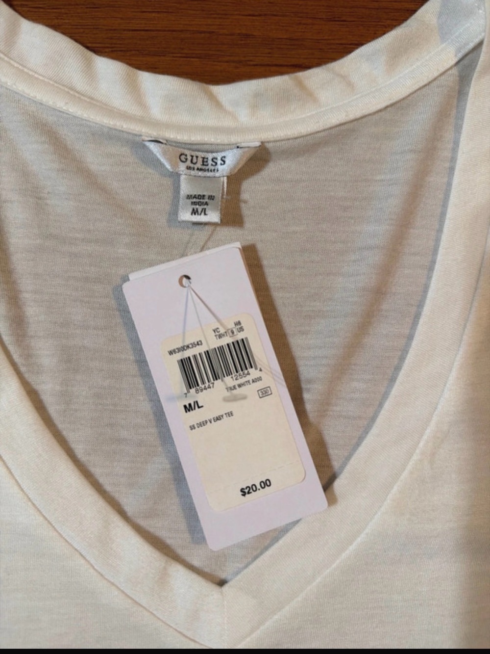 Guess White V-Neck Short Sleeve Tee - Picture 2 of 5